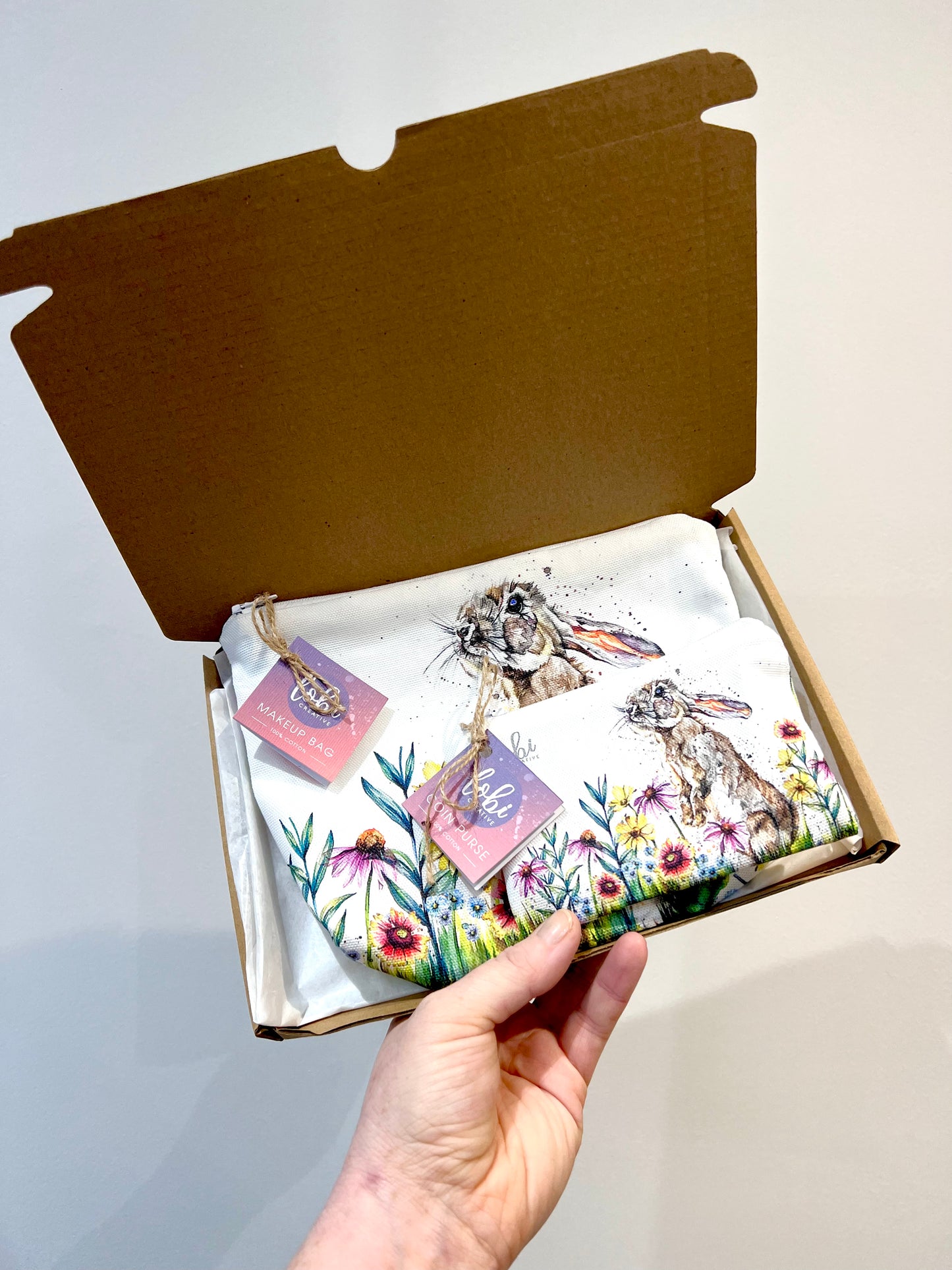 Watercolour Spring Hare Makeup & Coin Purse Gift Set